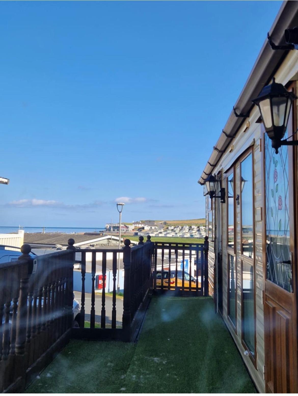 Sea Viev Static Caravan In Clarach Bay Holiday Village Aberystwyth Exterior foto