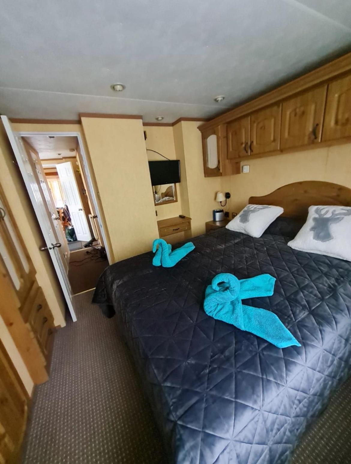 Spacious Luxury Escape With Sea Views And Pet Friendly At Clarach Bay Aberystwyth Exterior foto